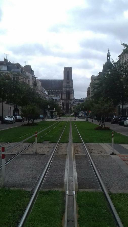 Reims La Romaine Extérieur photo